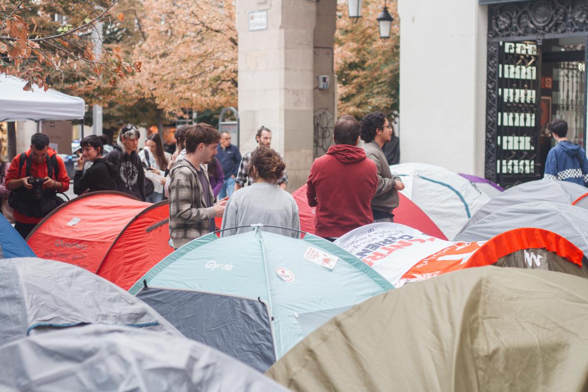 Acampada en Plaza de España