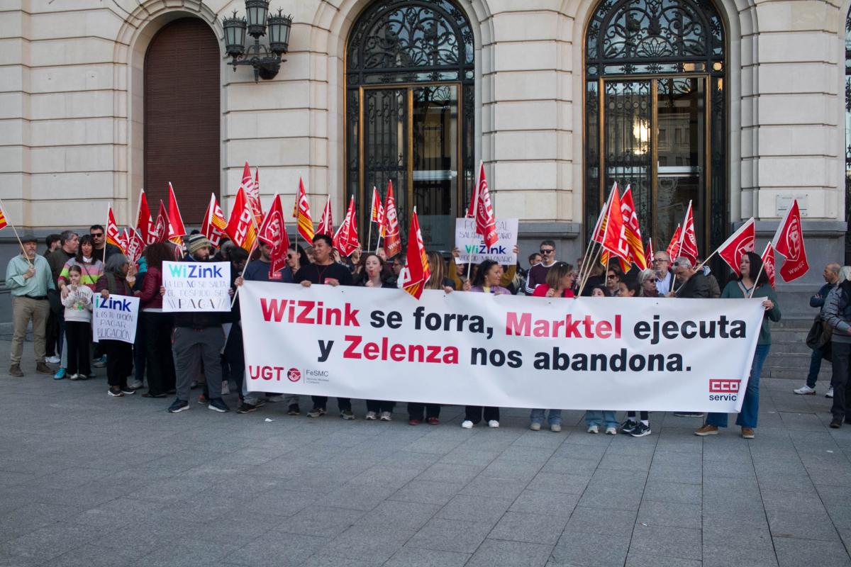 Concentración trabajadoras/es de Zelenza