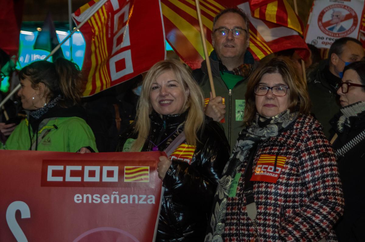 Manifestación en defensa de la enseñanza pública