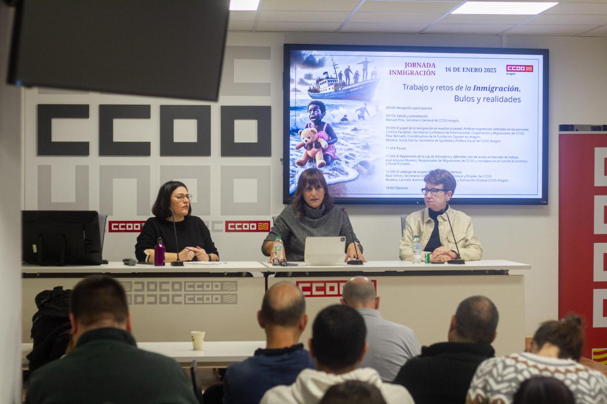 Cristina Faciaben secretaria confederal de Internacional de CCOO en su intervencin